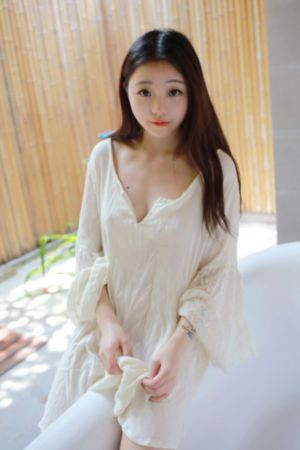 欧美男士拖鞋_1080P高清迅雷在线观看