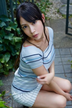 漂亮的女老板国产三级_高清在线播放观看