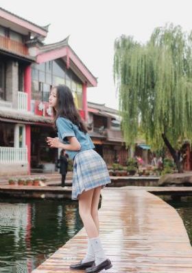 欧美女头厌世_BD神马在线观看